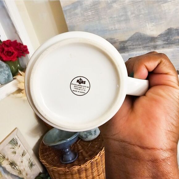 VTG 80's " Bearly Made It" Graduation Coffee Mug. - Picture 14 of 15